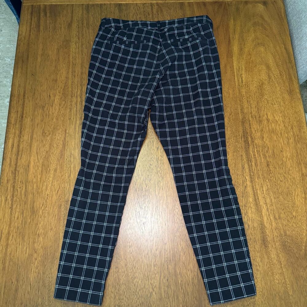 Old Navy High Rise Pixie Pants Women’s 12 Black White Plaid